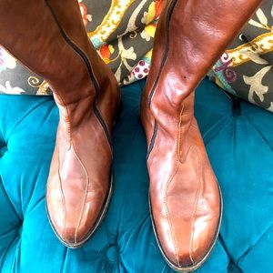 Incredible Cydwoq tall boots.